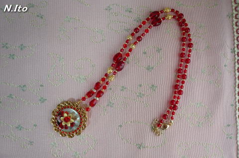 itosannecklace1.jpg
